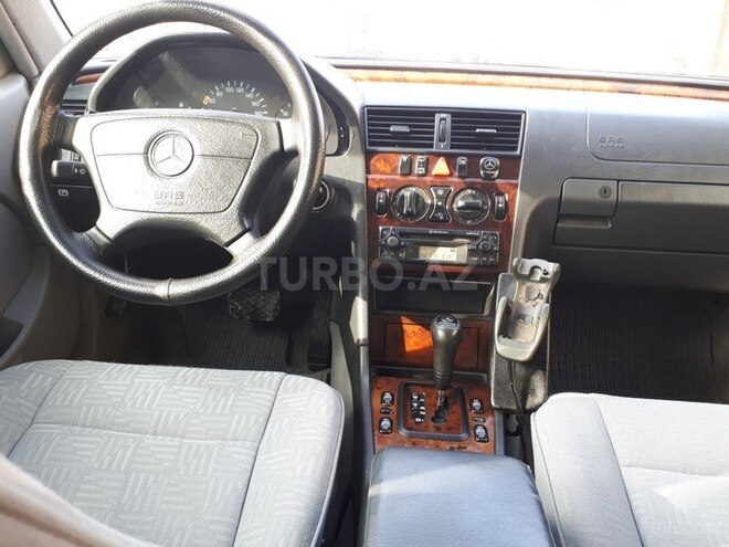 Mercedes C 220 2000, 440,000 km - 2.2 l - Bakı