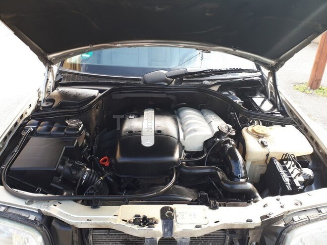 Mercedes C 220 2000, 440,000 km - 2.2 l - Bakı
