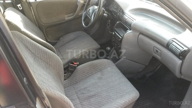 Opel Astra 1992, 240,000 km - 1.7 л - Bakı