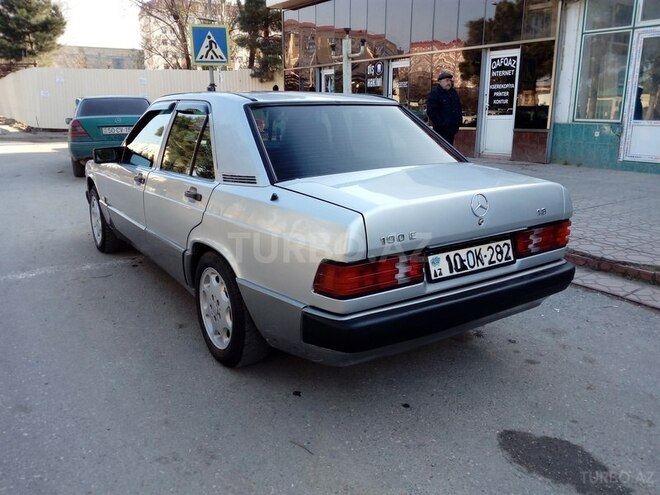 Mercedes 190 1990, 228,000 km - 1.8 l - Sumqayıt