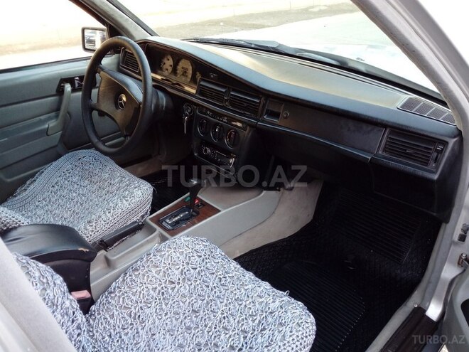 Mercedes 190 1990, 228,000 km - 1.8 l - Sumqayıt