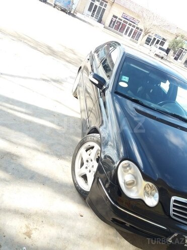 Mercedes C 200 2004, 202,000 km - 2.0 l - Sabirabad