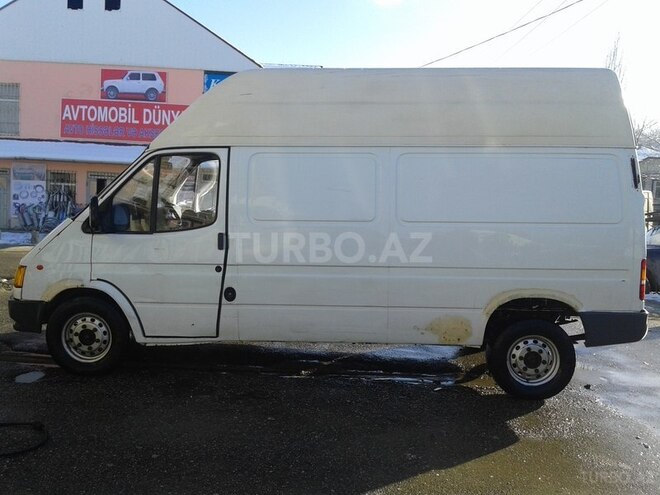 Ford Transit 1999, 337,000 km - 2.5 l - Quba