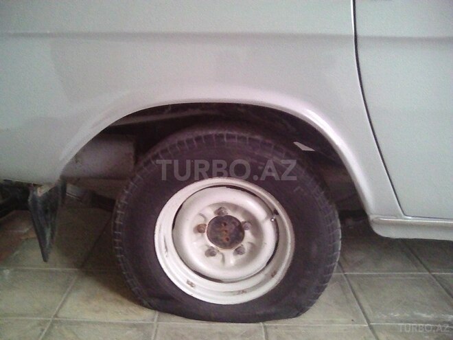 GAZ 24 1985, 70,000 km - 2.4 l - Bakı