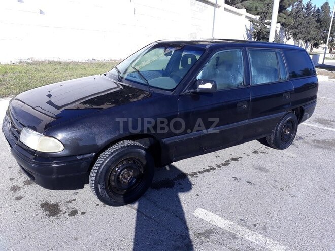 Opel Astra 1994, 413,000 km - 1.7 l - Bakı