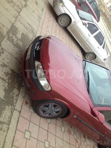 Opel Vectra 1996, 356,300 km - 2.0 l - Qusar