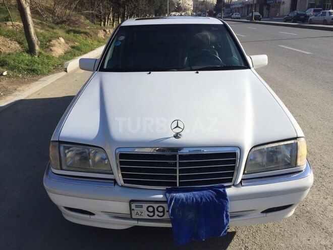 Mercedes C 230 2000, 157,000 km - 2.3 л - Bakı