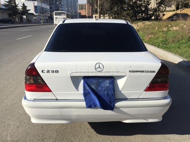 Mercedes C 230 2000, 157,000 km - 2.3 л - Bakı