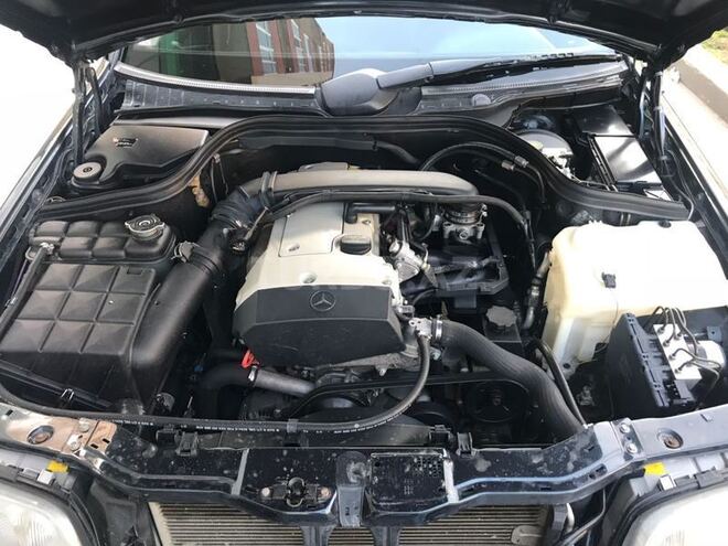 Mercedes C 180 1999, 275,000 km - 1.8 л - Bakı