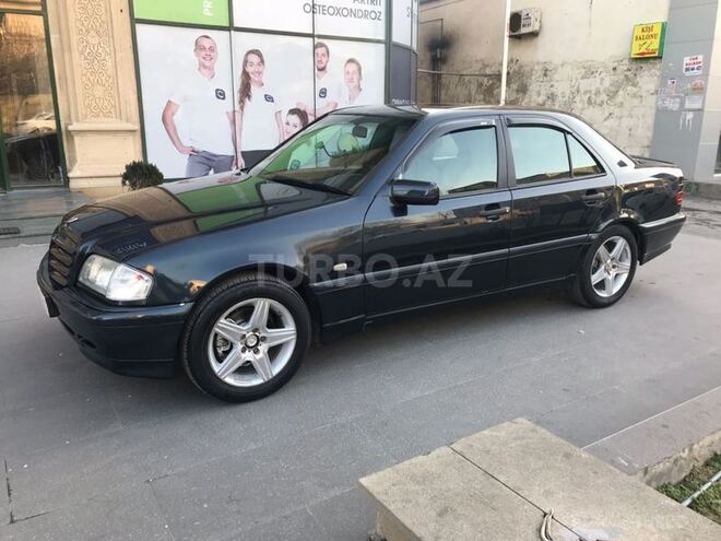 Mercedes C 180 1999, 275,000 km - 1.8 л - Bakı