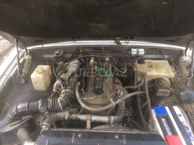 GAZ 31105 2004, 140,000 km - 2.4 л - Goranboy