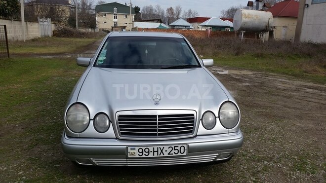 Mercedes E 240 1998, 307,000 km - 2.4 l - Mingəçevir