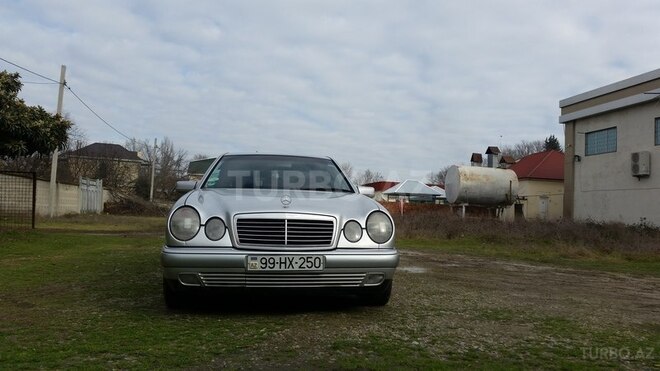 Mercedes E 240 1998, 307,000 km - 2.4 l - Mingəçevir