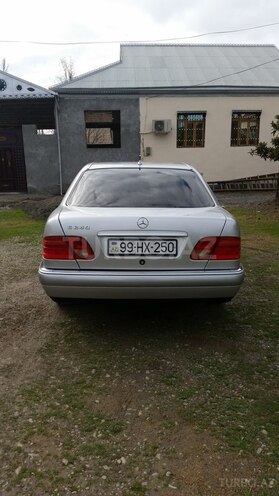 Mercedes E 240 1998, 307,000 km - 2.4 l - Mingəçevir