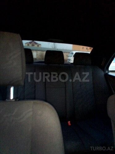 Mercedes E 220 1998, 45,000 km - 2.2 l - Xırdalan