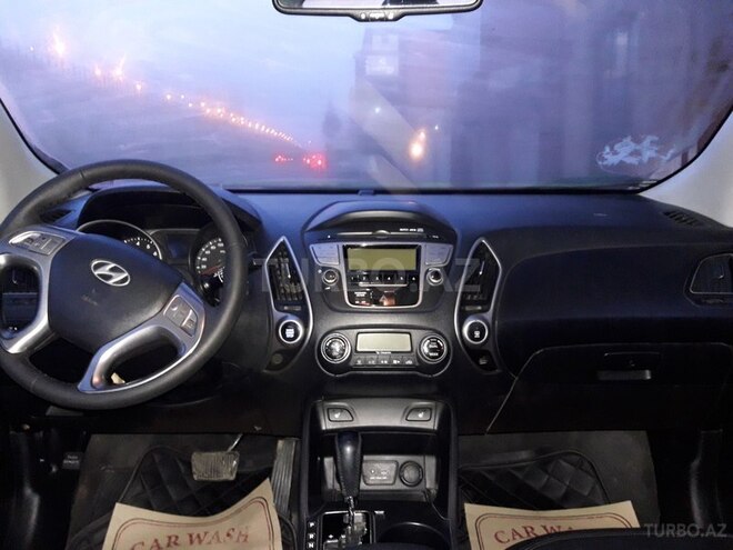 Hyundai ix35 2011, 107,000 km - 2.0 л - Bakı