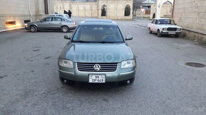 Volkswagen Passat 2001, 187,500 km - 1.8 л - Şamaxı