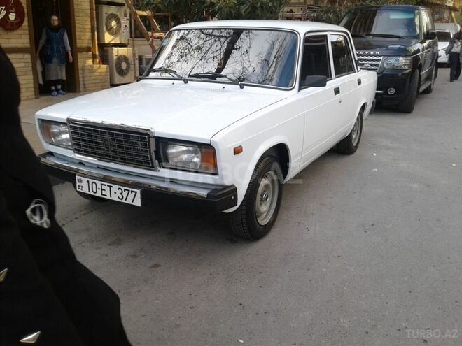LADA (VAZ) 2107 2009, 257,000 km - 1.6 л - Bakı