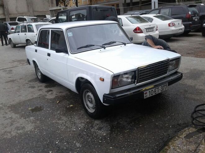 LADA (VAZ) 2107 2009, 257,000 km - 1.6 л - Bakı
