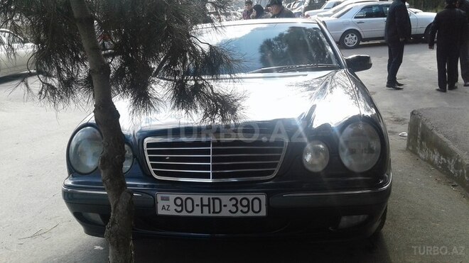 Mercedes E 320 2000, 217,000 km - 3.2 l - Bakı