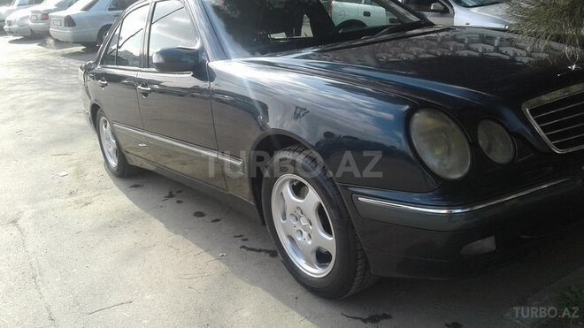 Mercedes E 320 2000, 217,000 km - 3.2 l - Bakı