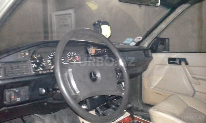 Mercedes 190 1983, 350,000 km - 2.0 l - Bakı
