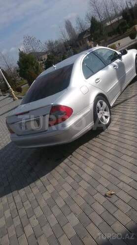 Mercedes E 220 2006, 259,000 km - 2.2 л - Ağdam