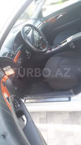 Mercedes E 220 2006, 259,000 km - 2.2 л - Ağdam