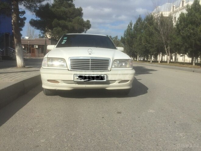 Mercedes C 180 1997, 203,500 km - 1.8 l - Sumqayıt