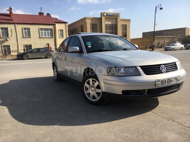 Volkswagen Passat 1999, 130,000 km - 1.8 l - Bakı
