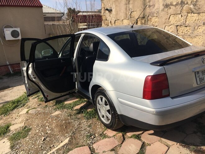 Volkswagen Passat 1999, 130,000 km - 1.8 l - Bakı