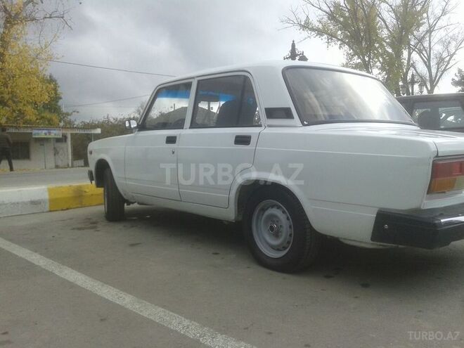 LADA (VAZ) 2107 2007, 90,000 km - 1.6 л - Xudat