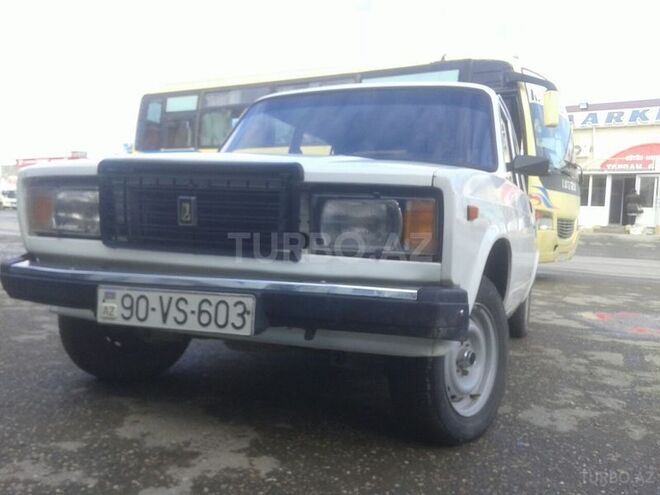 LADA (VAZ) 2107 2007, 90,000 km - 1.6 л - Xudat