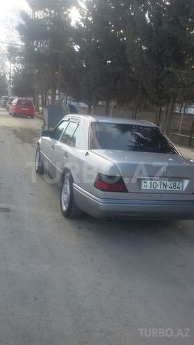 Mercedes E 280 1994, 195,000 km - 2.8 l - Xaçmaz