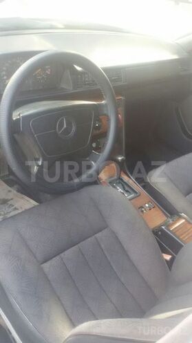 Mercedes E 280 1994, 195,000 km - 2.8 l - Xaçmaz