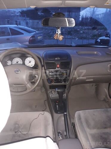 Nissan Sunny 2008, 270,000 km - 1.3 l - Bakı