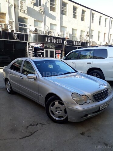 Mercedes C 220 2001, 336,000 km - 0.2 l - Bakı