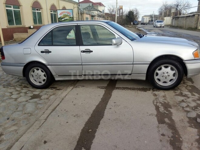 Mercedes C 180 1994, 342,500 km - 1.8 л - Bakı