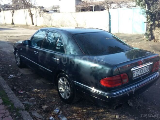 Mercedes E 280 1996, 220,110 km - 2.8 l - Gəncə
