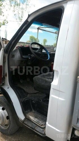 GAZ  2001, 186,000 km - 2.4 l - Sabirabad