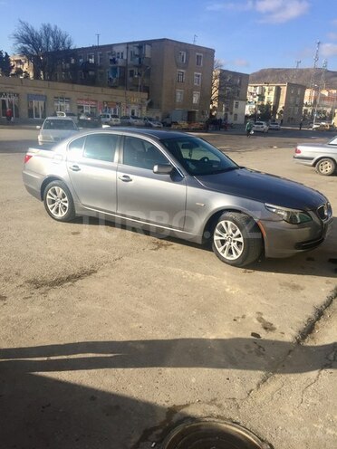 BMW 528 2008, 205,000 km - 2.8 l - Bakı