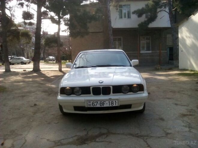 BMW 520 1991, 296,000 km - 2.0 l - Sumqayıt