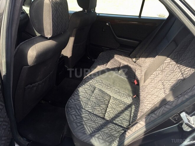 Mercedes C 280 1993, 290,890 km - 2.8 l - Bakı