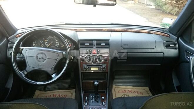 Mercedes C 200 1998, 217,500 km - 2.0 l - Gəncə