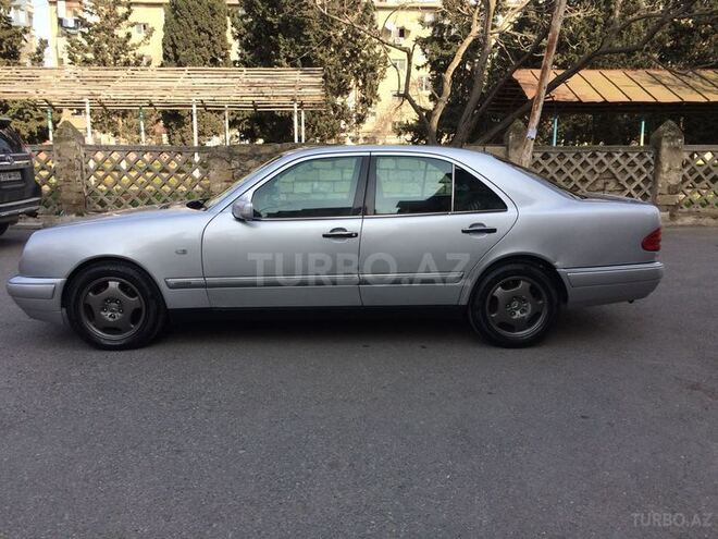 Mercedes E 220 1996, 234,566 km - 2.2 l - Bakı