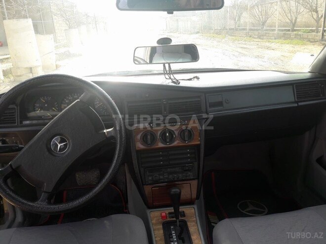 Mercedes 190 1990, 300,000 km - 1.8 л - Bakı