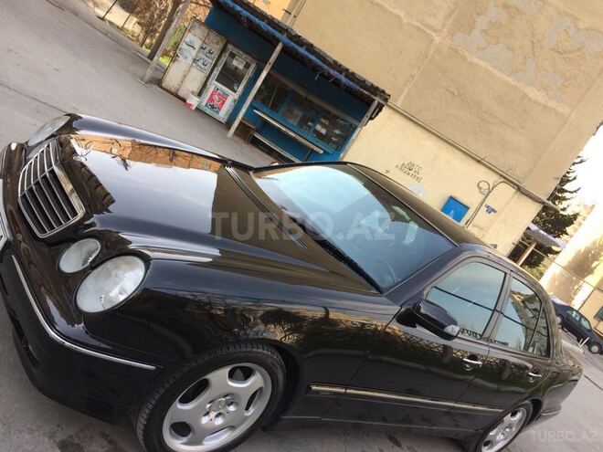 Mercedes E 240 2000, 300,000 km - 2.4 л - Bakı
