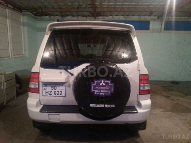 Mitsubishi Pajero io 2001, 20 km - 0.2 l - Bakı