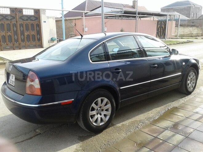 Volkswagen Passat 2001, 142,000 km - 1.8 l - Bakı