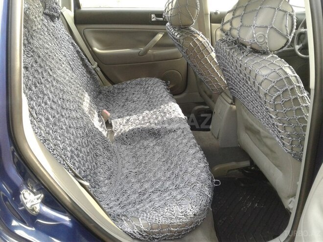 Volkswagen Passat 2001, 142,000 km - 1.8 l - Bakı